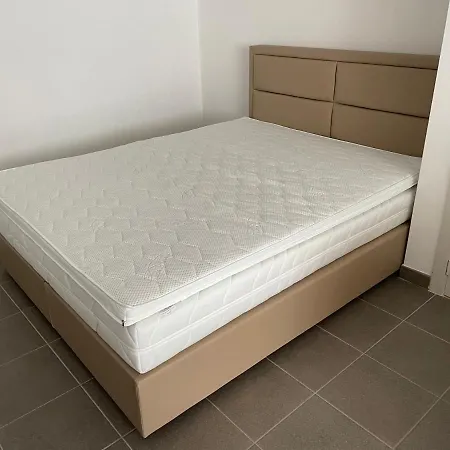 Met Groot Zonneterras Centrum Ostenda